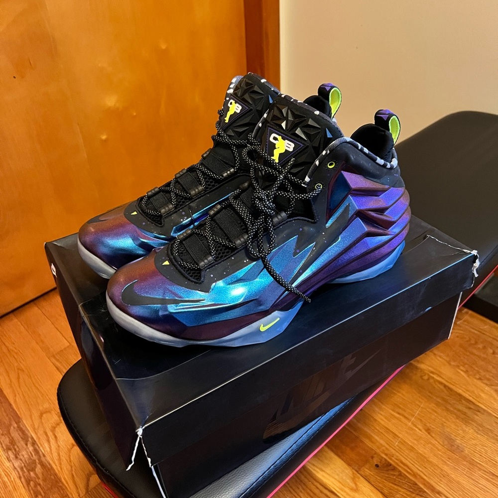 Nike Chuck Posite Size 13 Brand New Never Worn with Box!! Cave Purple!!